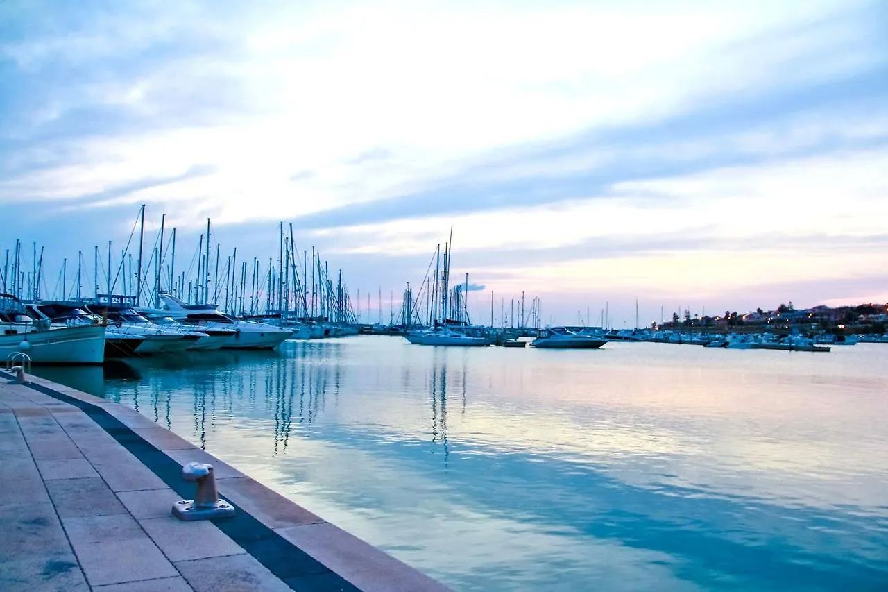 Giumbabulla Luxury House Bed & Breakfast Ragusa 3*,