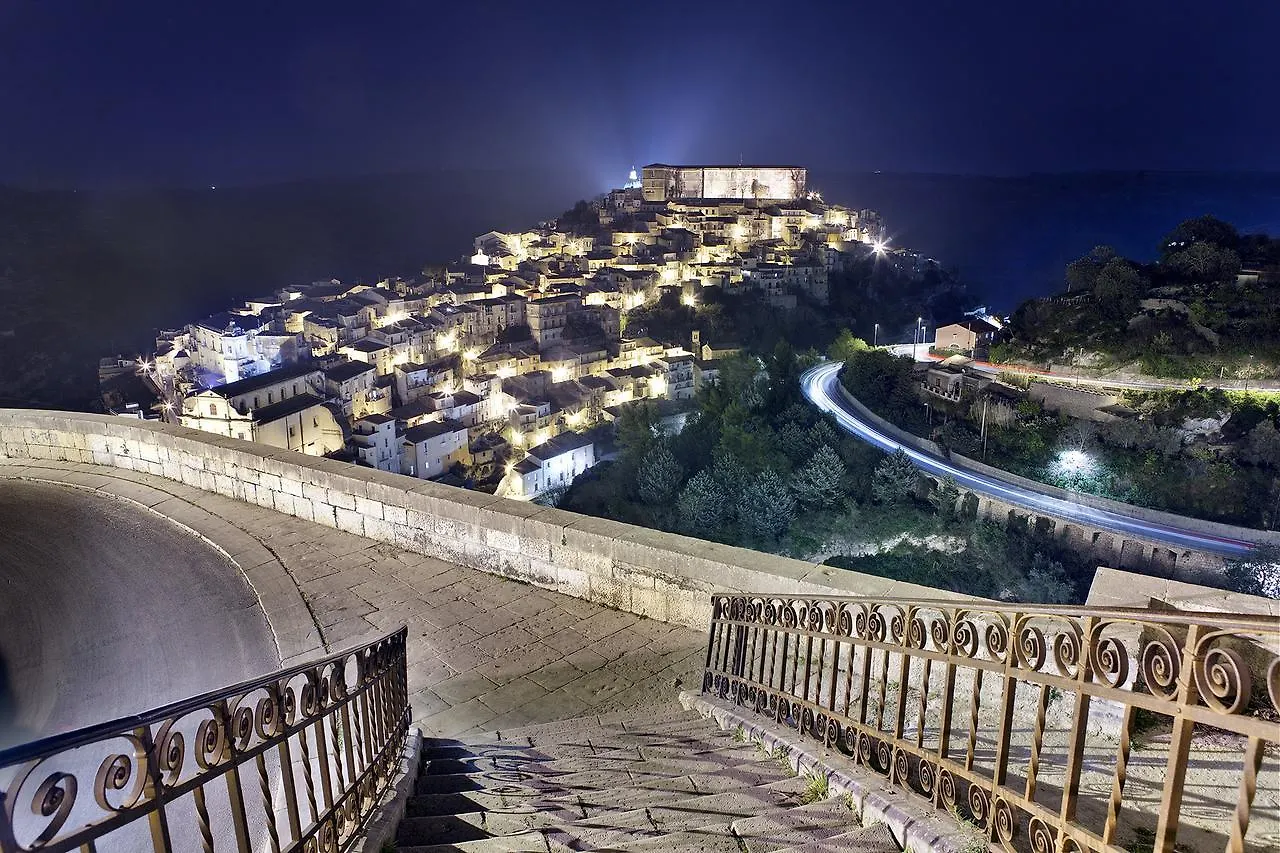 Giumbabulla Luxury House Bed & Breakfast Ragusa Italy
